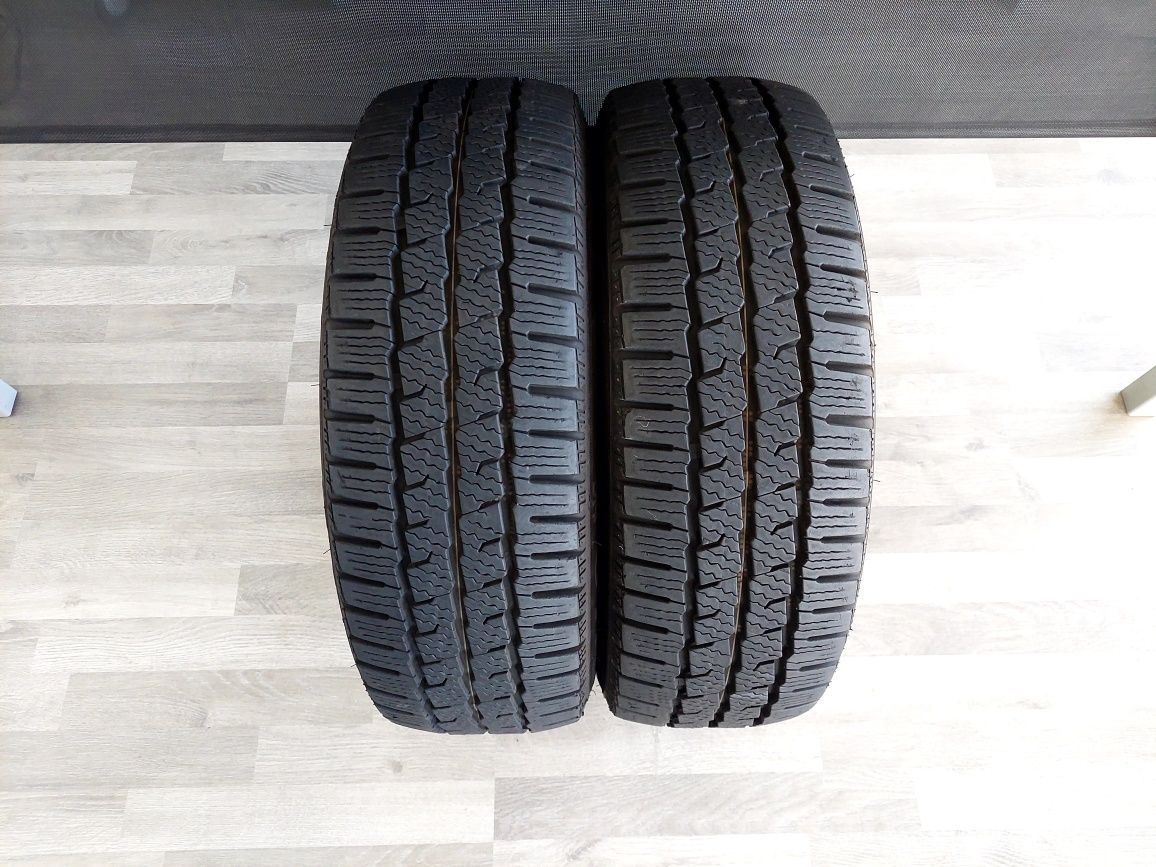 Зимни гуми 185/60/15C Maxxis