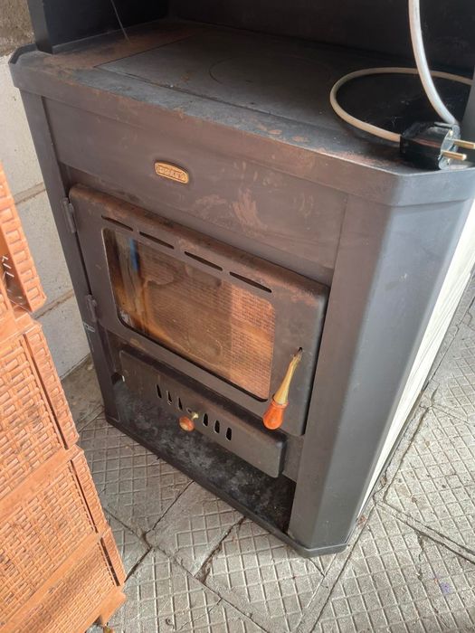 Камина с водна риза Прити 17 kw