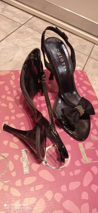 Vand rochie de seara,insertie cristale,800 roni