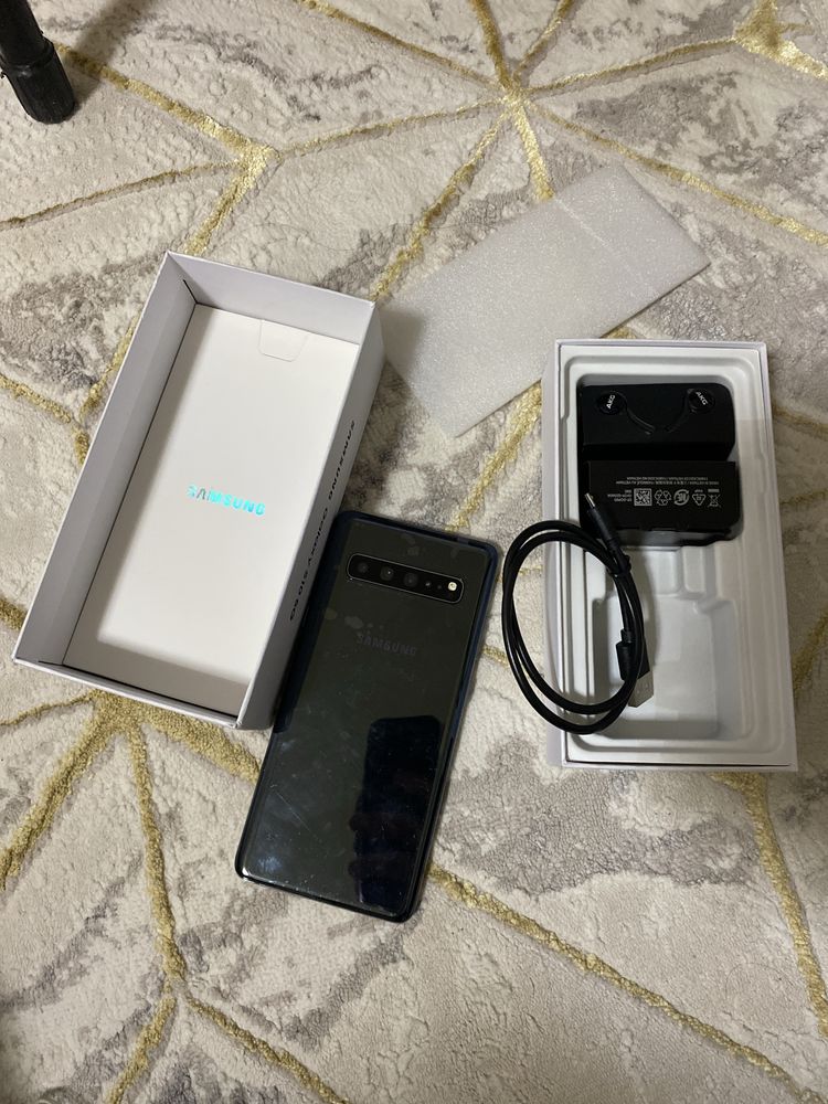 Samsung S10 11 версия  для индр