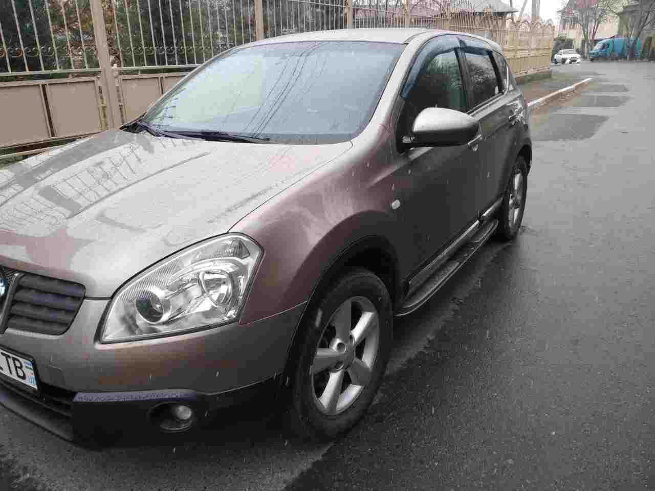 Автотранспорт Nissan Qashqai