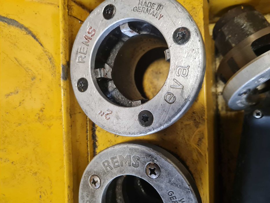 Rems Amigo 2 Машина за рязане на резби, матрица за рязане на резби