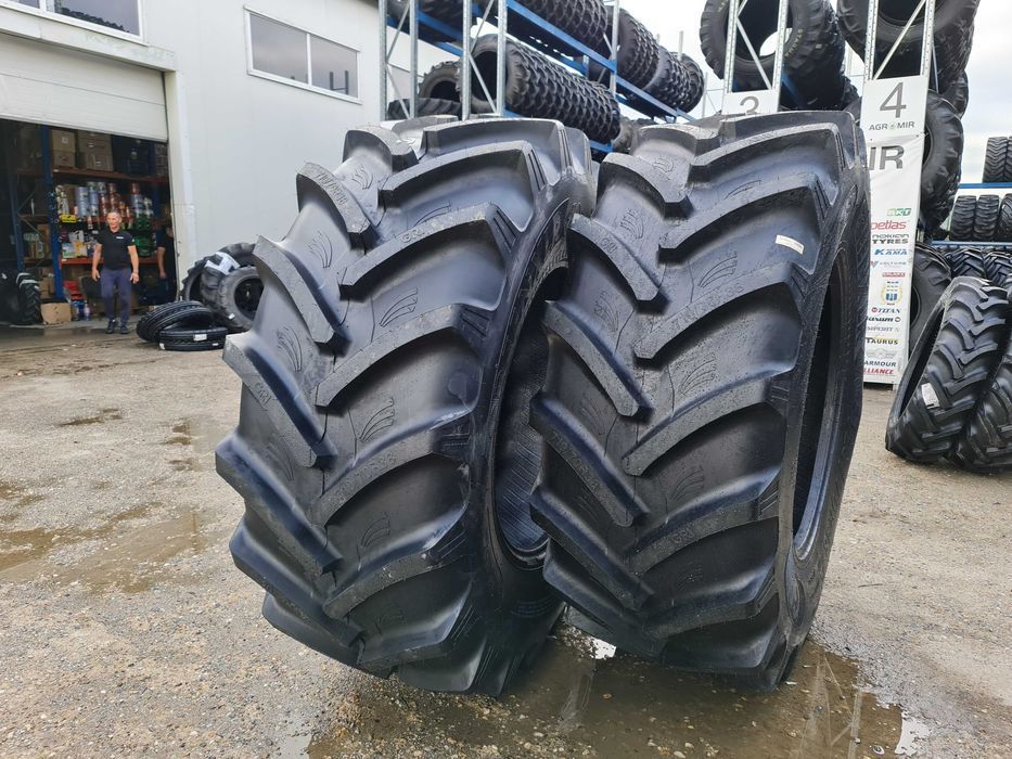 Cauciucuri noi 710/70R38 GRI anvelope tractor CASE, JOHN DEERE, FENDT