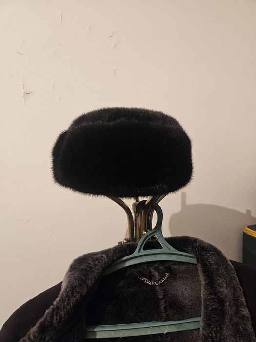 Шапка б/у состояние хорошо