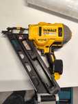 Такер/ пистолет за пирони до 9см Девалт DeWalt DCN692 Type 3