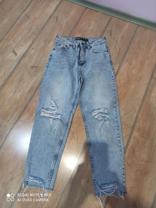 Дънки mom fit...