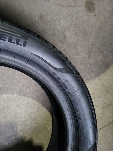 235/50/19 PIRELLI 4бр