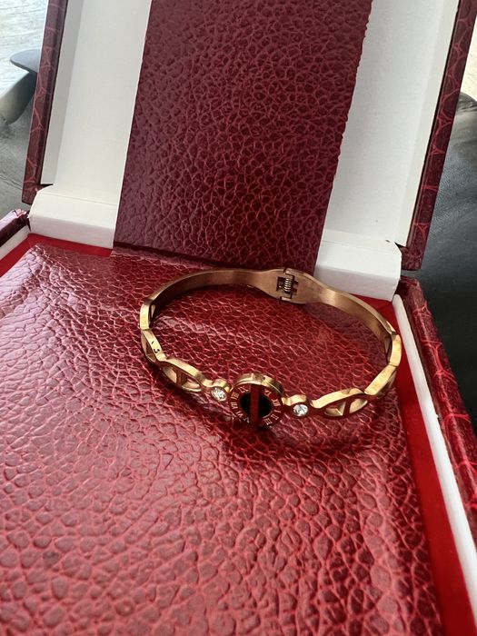 Bratara otel inoxidabil cu piatra zirconia,model deosebit