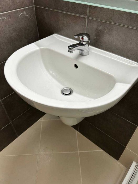 Мивка за баня, бяла, керамична