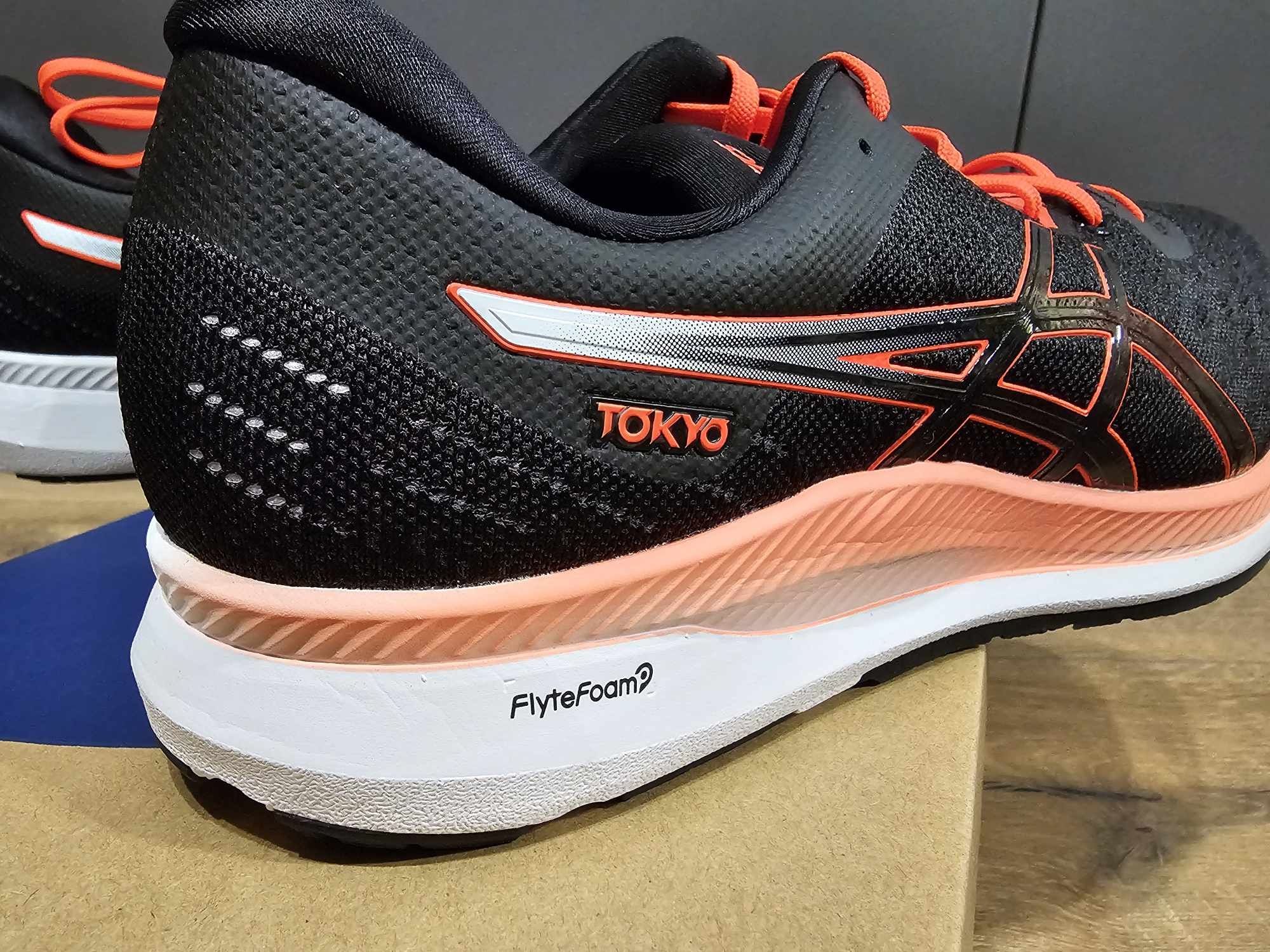 Asics EvoRide Tokyo, номер 49 и 50,5