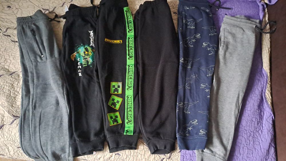 Lot pantaloni baieti