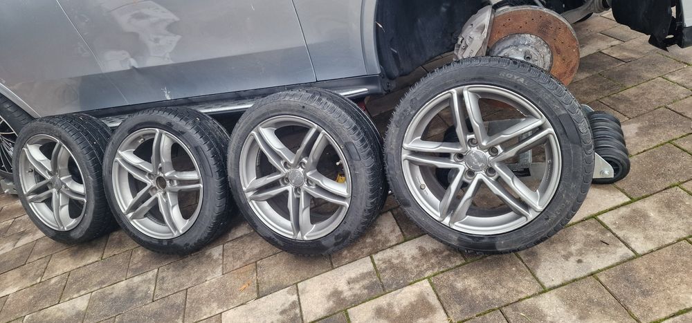 Jante cu anvelope iarna 225 45 r17