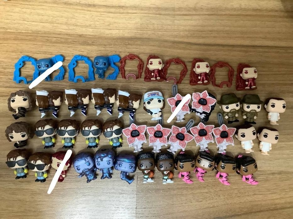 Фигурки из киндра очень странные дела (stranger things)