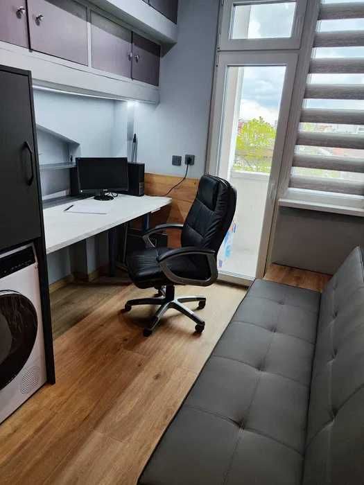 Дава се под наем Тристаен апартамент в София, Център - 100 кв.м за 1500 € - Снимка #6