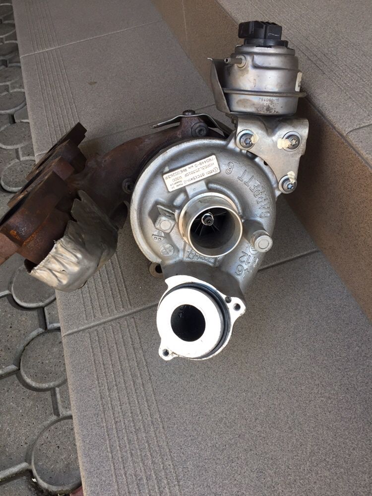 Turbina vw Tiguan skoda  2.0 l 03L253010F