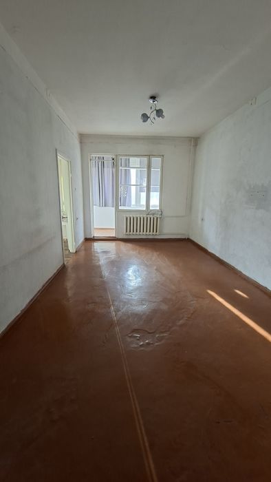 Своя ! Продам 3 комнаты  3/2/4 Ю.Абад