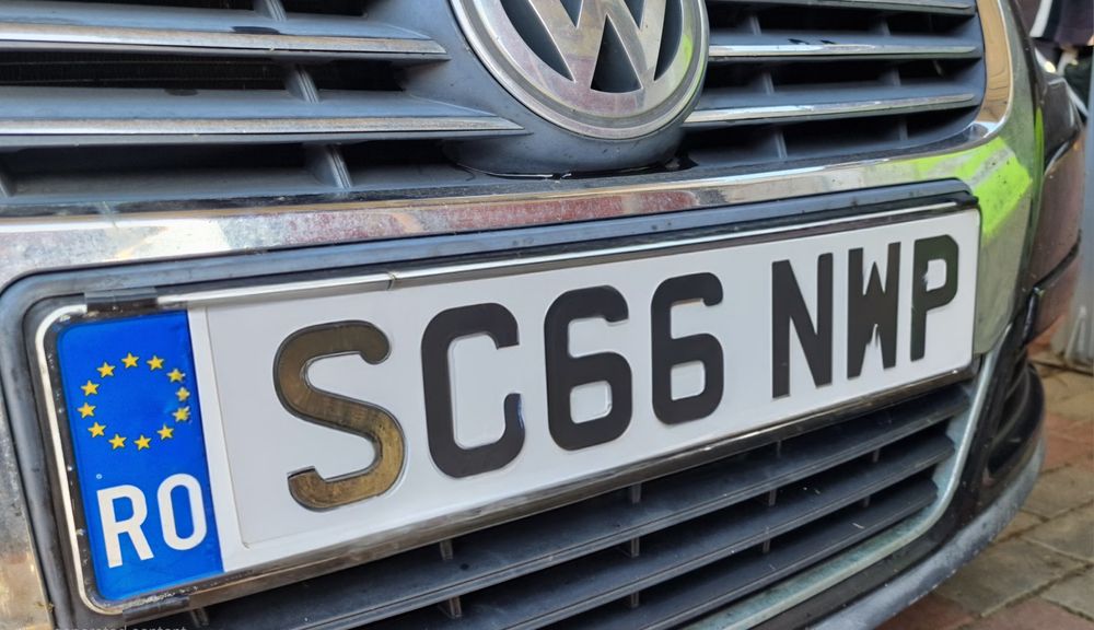 Suport nr. auto slim