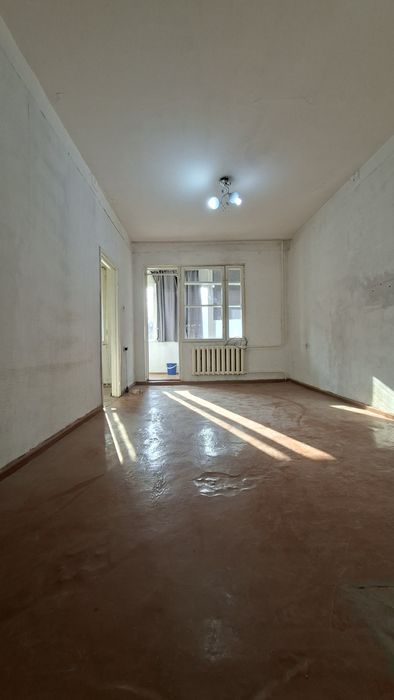 Своя ! Продам 3 комнаты  3/2/4 Ю.Абад