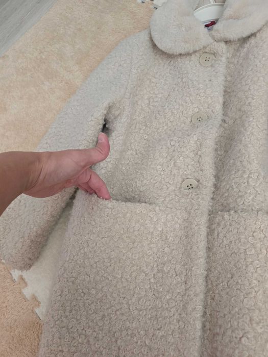 Детское пальто на девочку