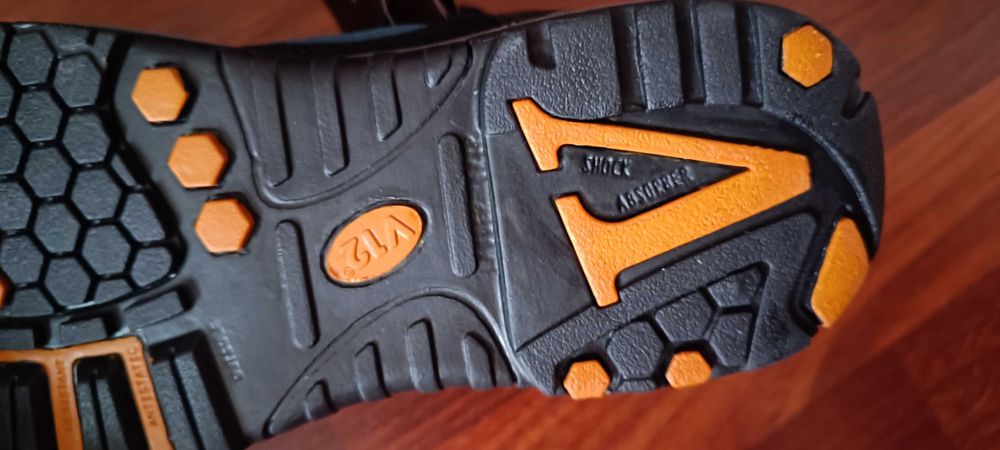 Работни мъжки обувки