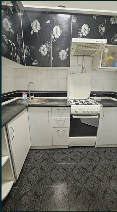 Метро Мирзо Улугбек Продам 1-комнатную Квартиру Чиланзар