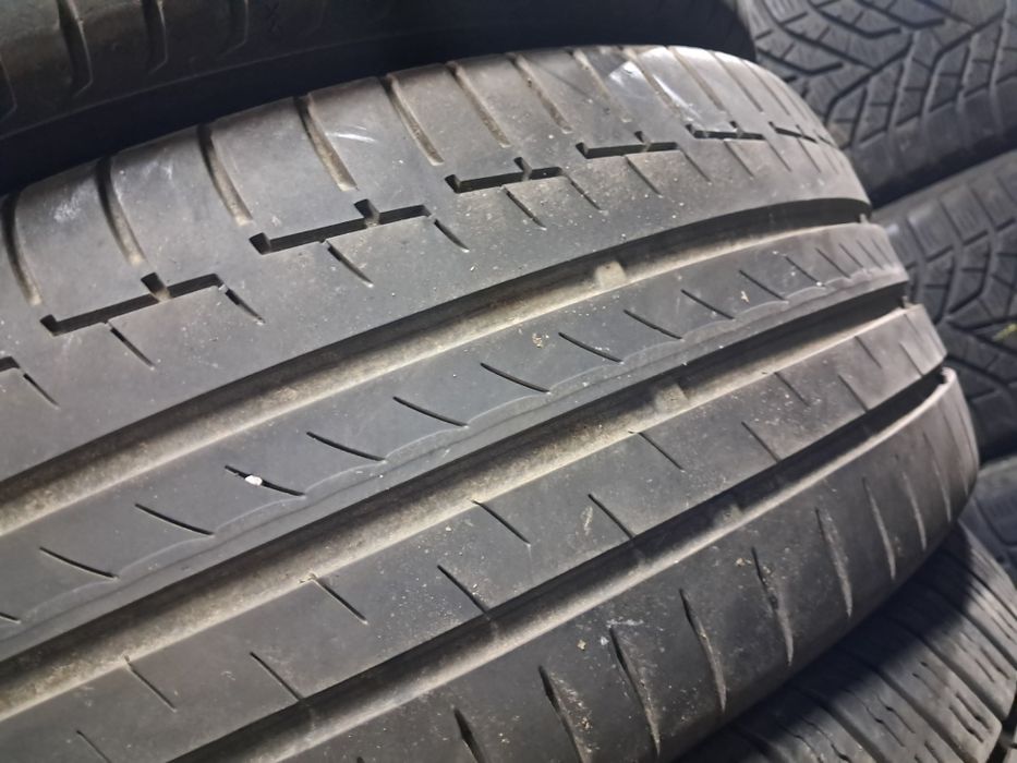 Anvelope second vara 215 55 R18 Continental
