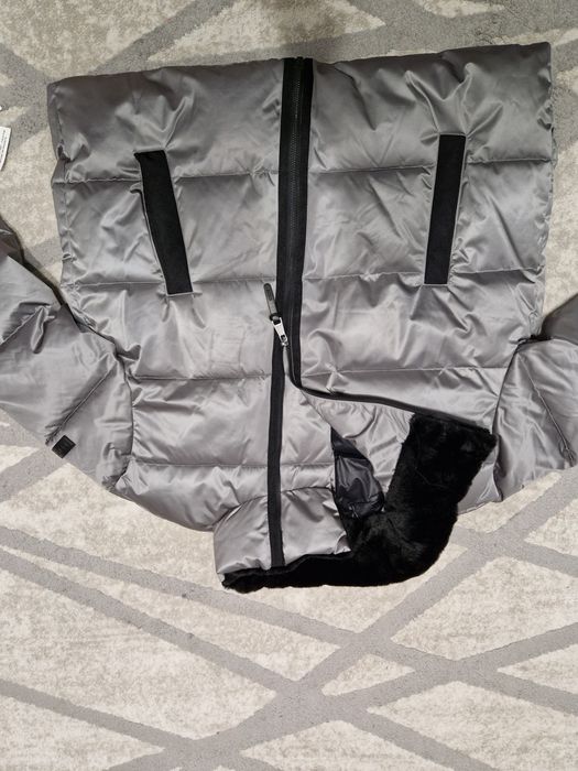 Geaca damă Dkny nouă