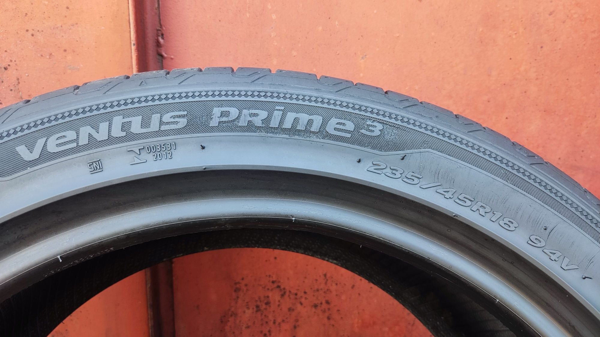 2бр. летни гуми 235/45/18 Hankook Ventus Prime 3
dot21
6.7mm
Добро със