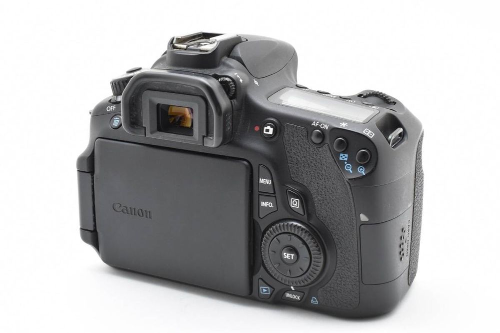 Canon EOS 60D + 50mm 1.8f II
