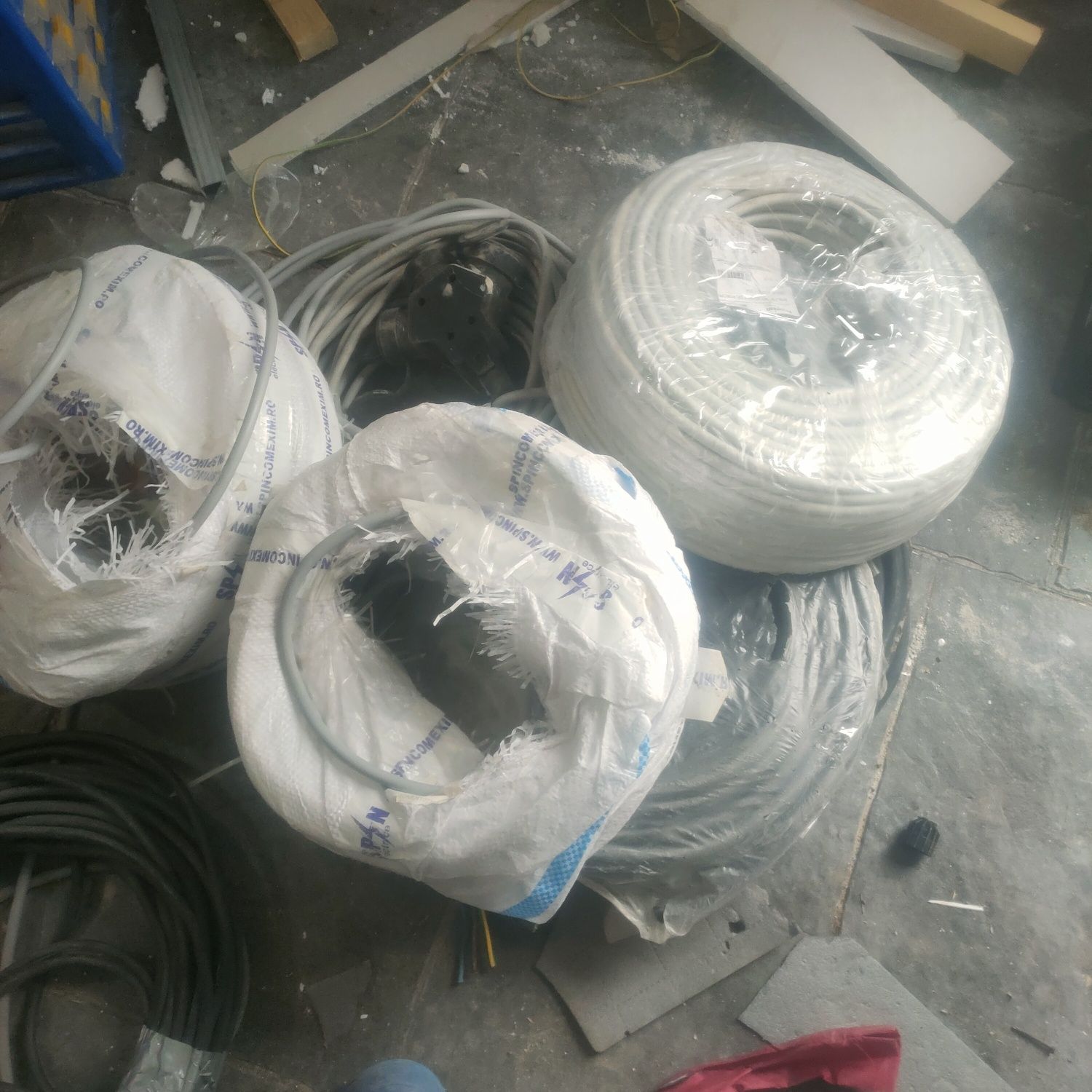 Vind cablu unifilar cupru NYM-J,NYY-J pt instalații electrice,
