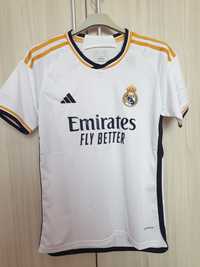 Tricou Fotbal Adidas Real Madrid 23/24 Home Kit M