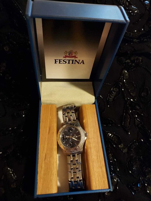 Ceas de dama Festina calibru 35