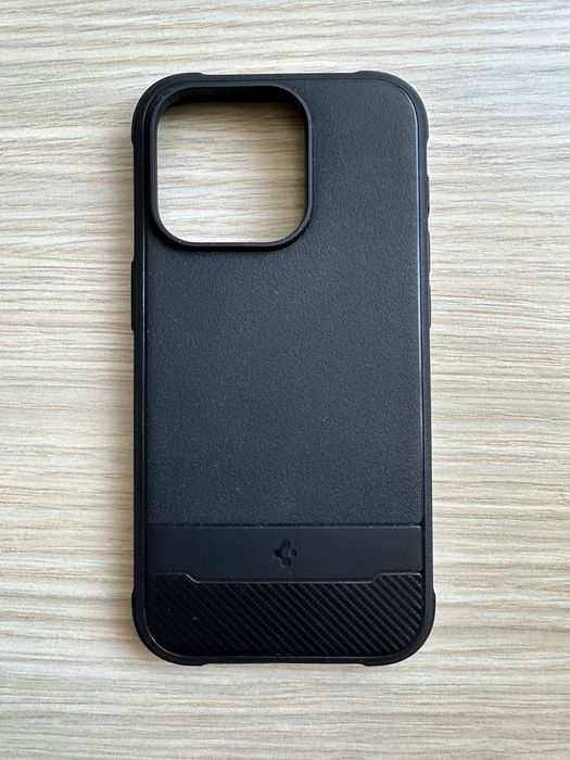 Vand Huse Spigen Iphone 14 PRO