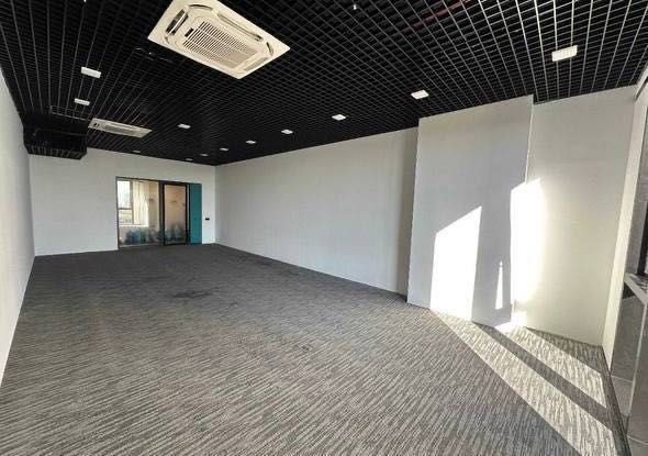 Аренда офис, БЦ "Триллиант"
Улица Шахрисабз  62м2