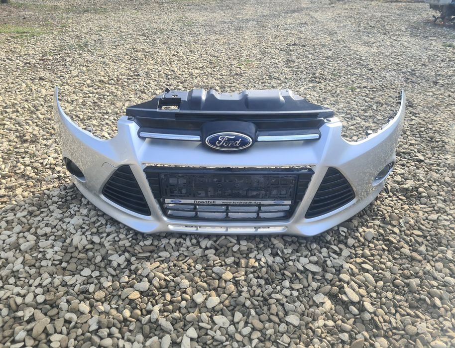 Bara fata Ford Focus Mk3