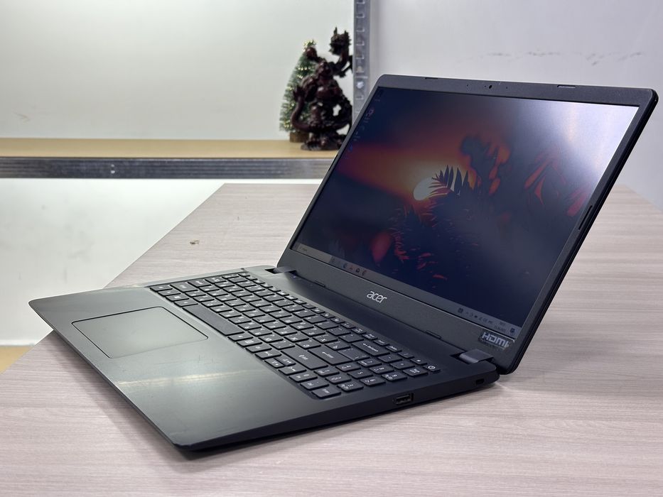 Ноутбук Acer / i5-6200U / SSD 512 M.2 / 12gb ОЗУ DDR4 / FullHD