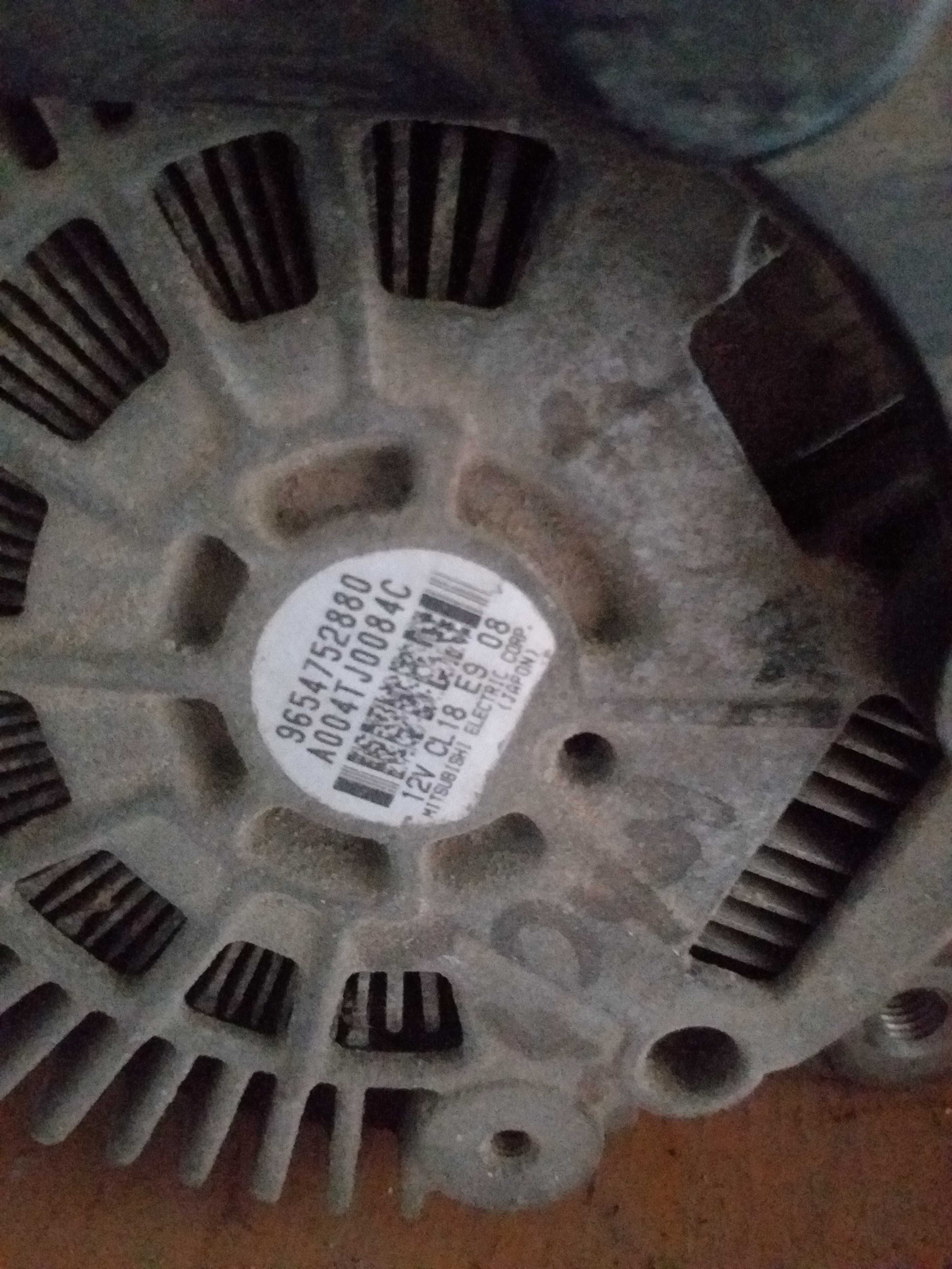 Alternator Renault Koleos Nissan Qashqai X Trail 2.0 diesel