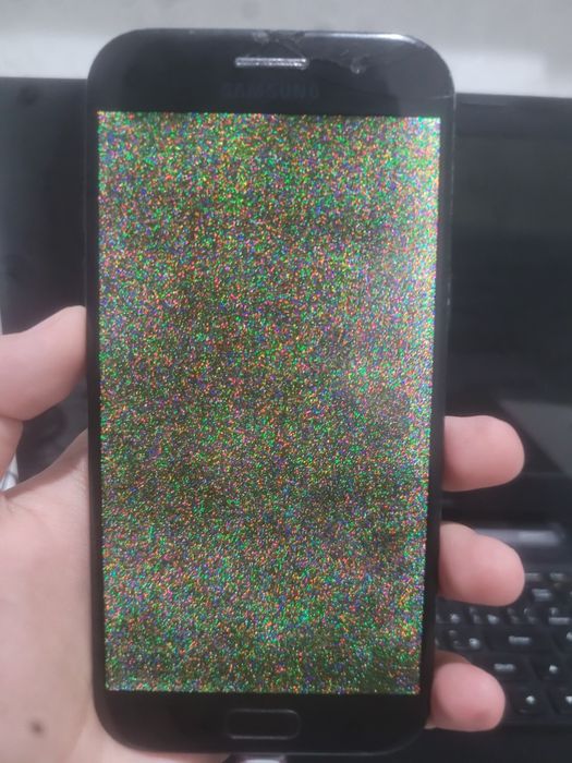 Самсунг а5  в хорошом