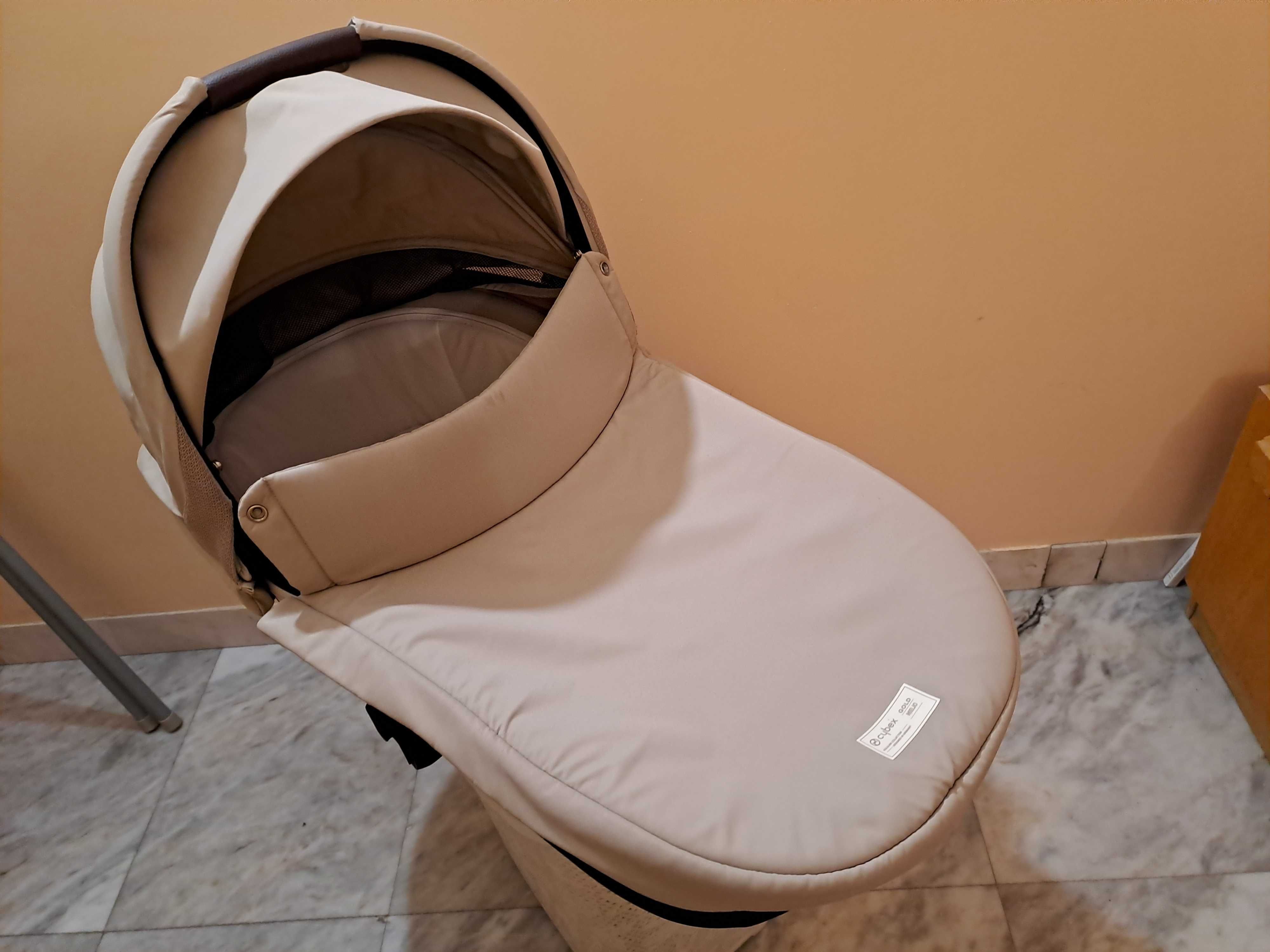 Кош за новородено Cybex Gold Melio