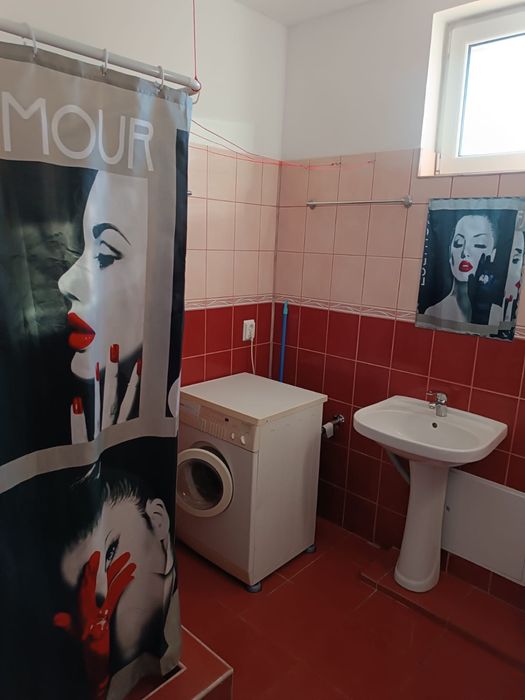 Garsoniera de inchiriat