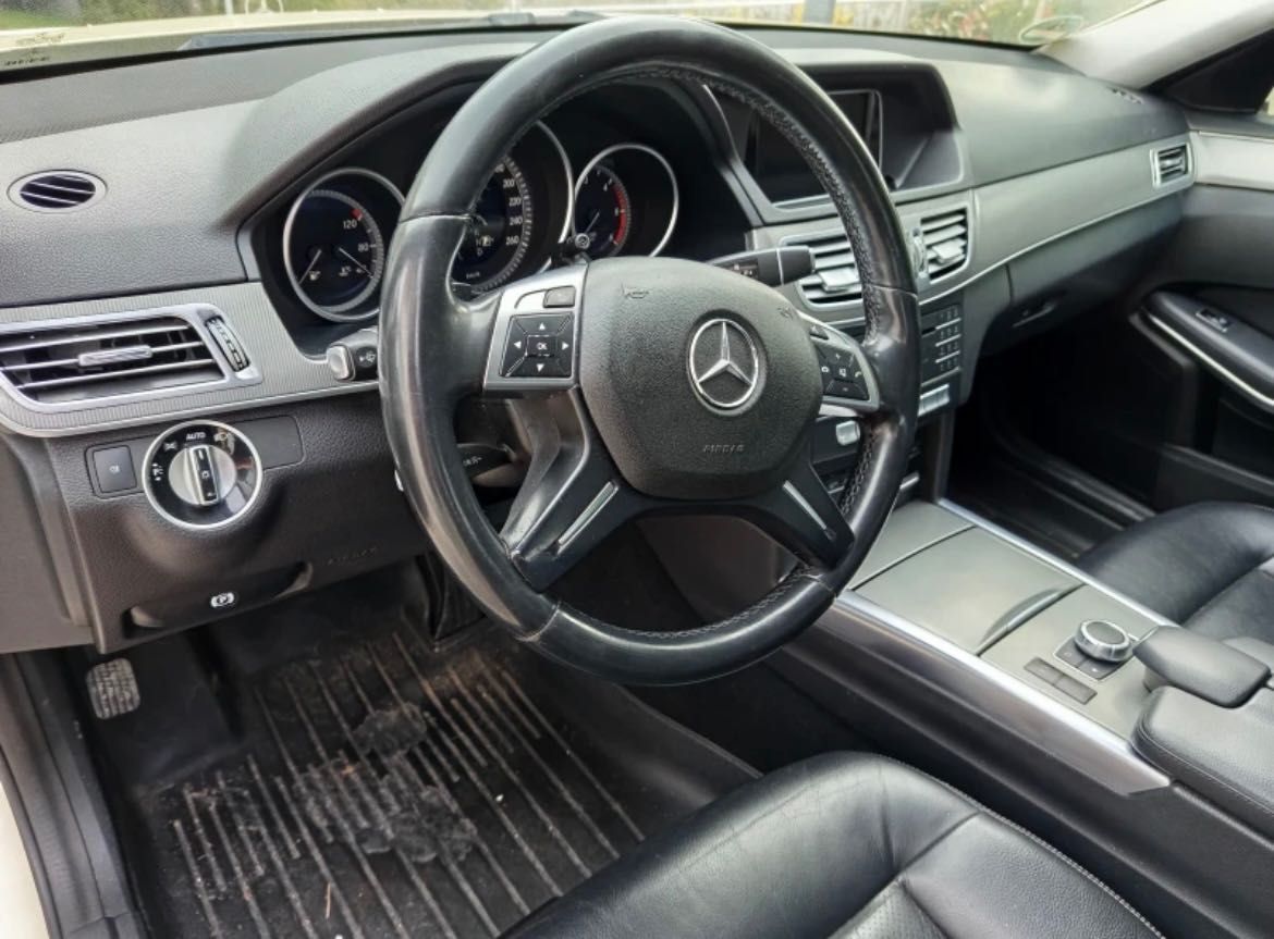 Mercedes-Benz E200 Bluetec W212 Facelift
