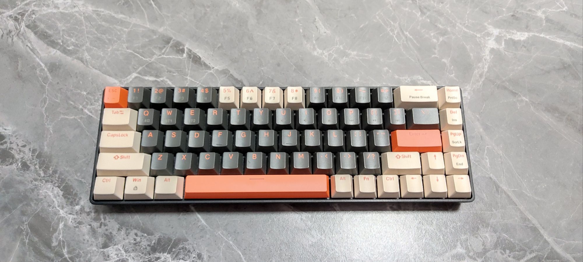 Клавиатура беспроводная игровая