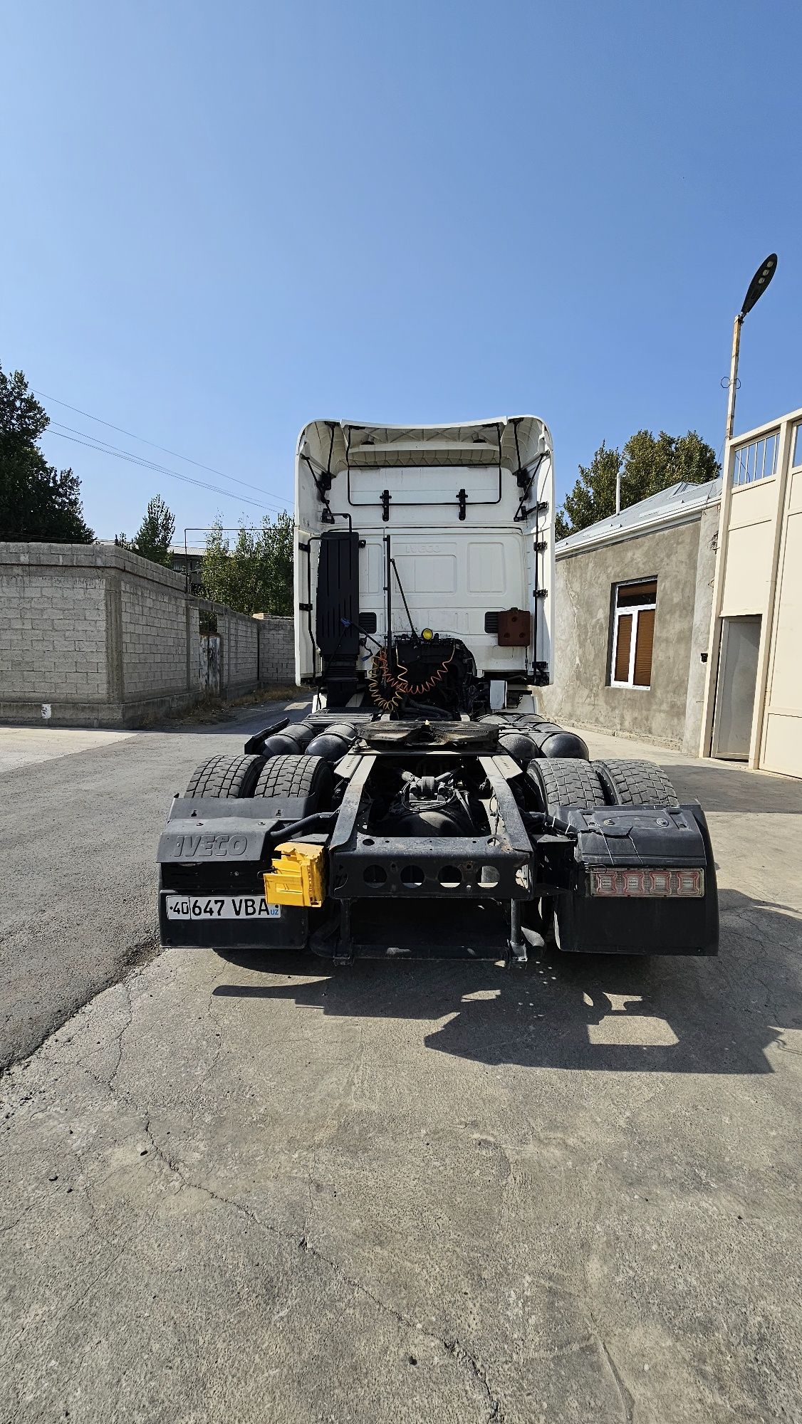 Iveco 330 zavod metan