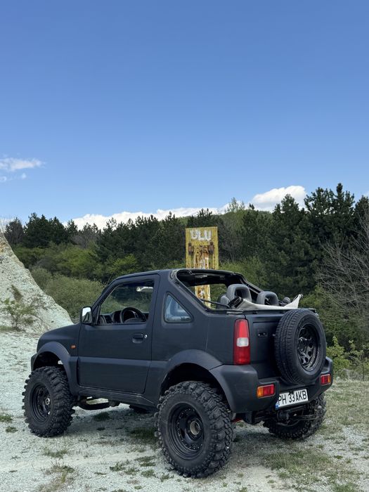 Suzuki Jimny pregatit offroad