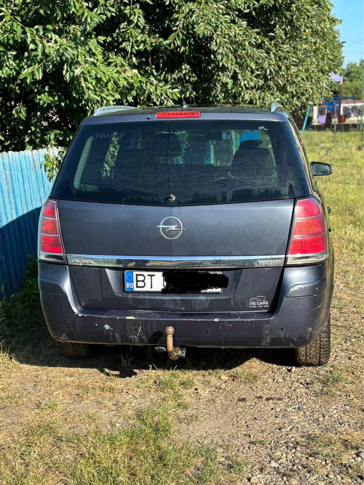 Vand opel zafira 1.9 tdi