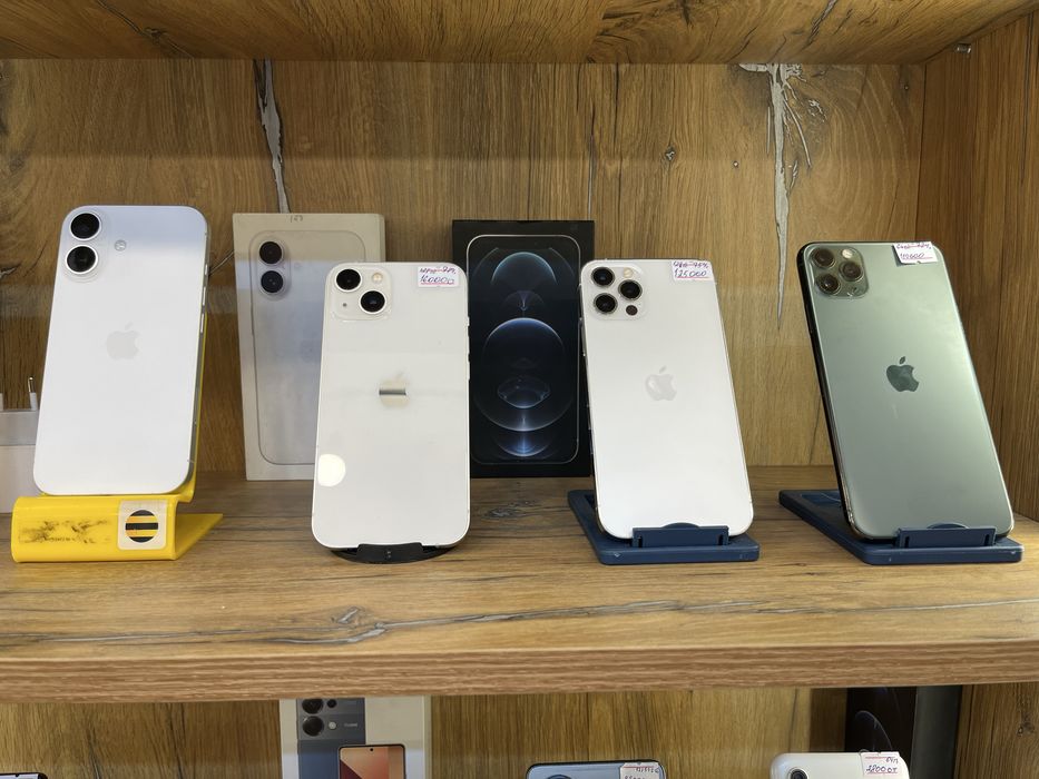 Продается IPhone (Разные)