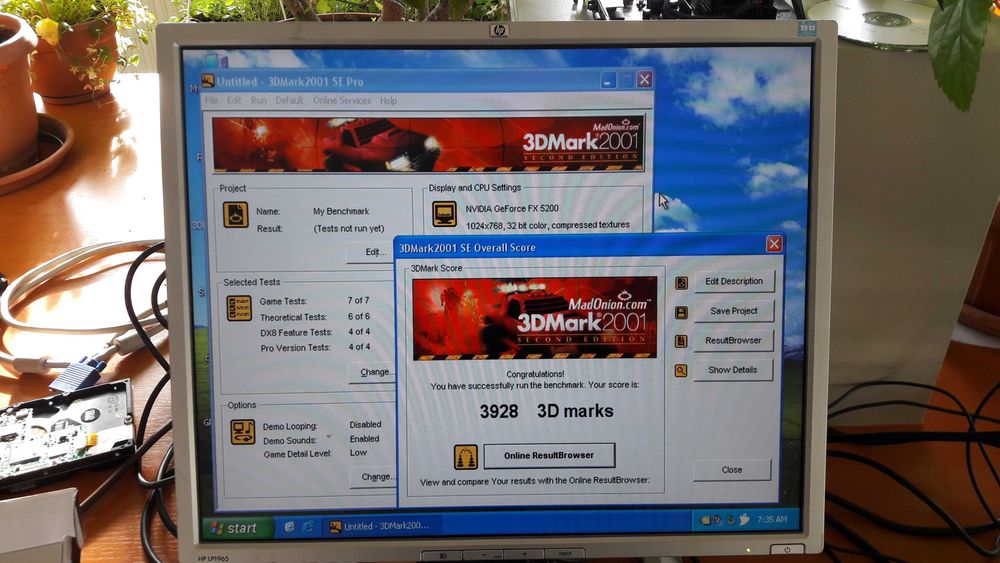Placa video de colectie nVIDIA Geforce FX 5200 PCI 256MB DDR 128bit