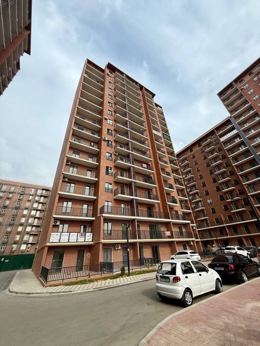 Продается квартира 1/4/16 в ЖК «Assalom Sohil»