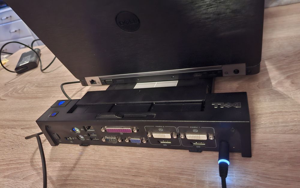Laptop Dell Latitude E5470 i7-6280HQ,14GB DDR4,SSD M.2 128GB,Win 10Pro