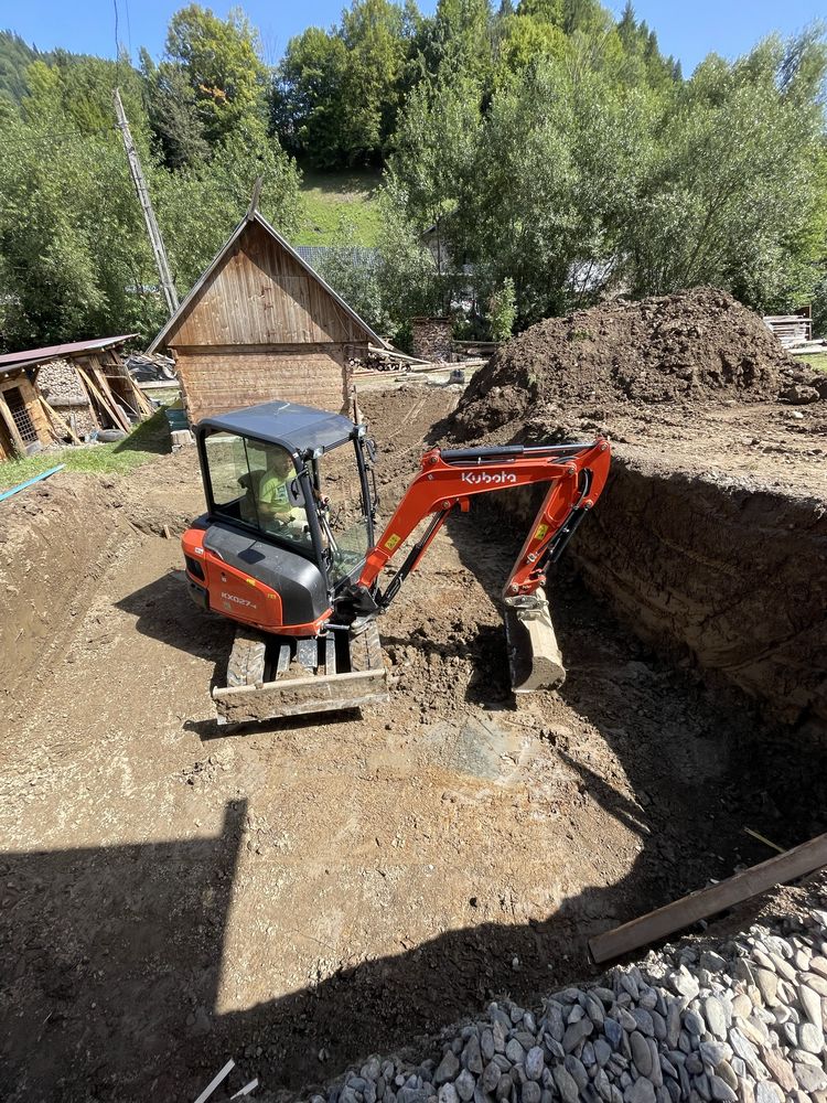Executăm lucrări în construcții interioare exterioare